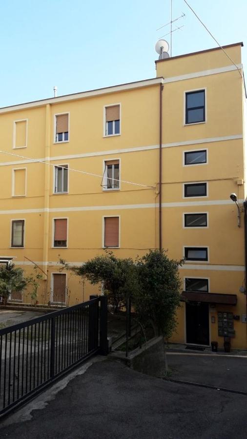Ferienwohnung Marilyn House Desenzano del Garda Exterior foto